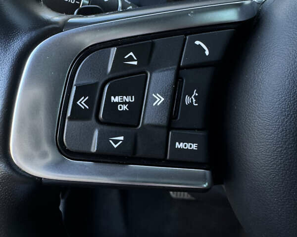 Черный Ягуар ХФ, объемом двигателя 2 л и пробегом 100 тыс. км за 26000 $, фото 32 на Automoto.ua