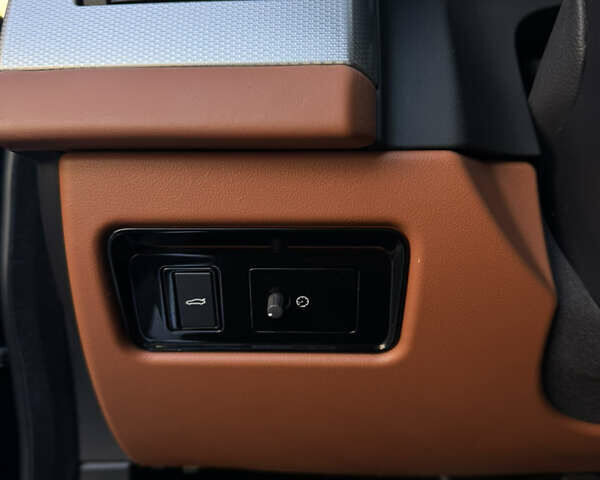 Черный Ягуар ХФ, объемом двигателя 2 л и пробегом 100 тыс. км за 26000 $, фото 35 на Automoto.ua