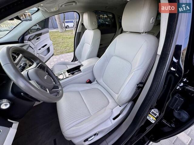 Черный Ягуар ХФ, объемом двигателя 2 л и пробегом 24 тыс. км за 28900 $, фото 60 на Automoto.ua