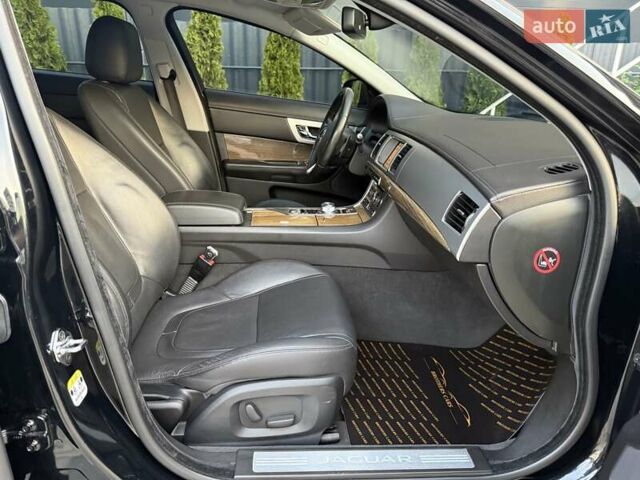 Черный Ягуар ХФ, объемом двигателя 2.18 л и пробегом 286 тыс. км за 12800 $, фото 20 на Automoto.ua