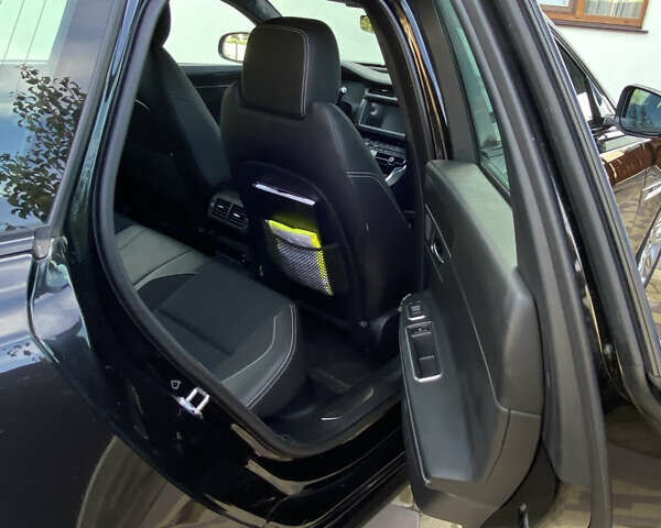 Чорний Ягуар ХФ, об'ємом двигуна 2 л та пробігом 91 тис. км за 26999 $, фото 47 на Automoto.ua