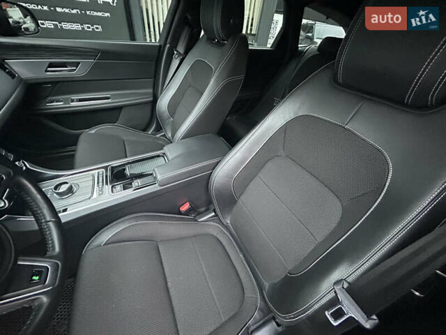 Черный Ягуар ХФ, объемом двигателя 2 л и пробегом 92 тыс. км за 26200 $, фото 18 на Automoto.ua