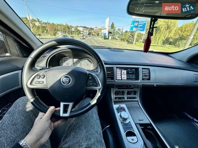 Коричневий Ягуар ХФ, об'ємом двигуна 2.97 л та пробігом 173 тис. км за 13800 $, фото 11 на Automoto.ua