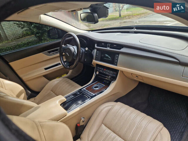 Коричневый Ягуар ХФ, объемом двигателя 2 л и пробегом 130 тыс. км за 20500 $, фото 18 на Automoto.ua