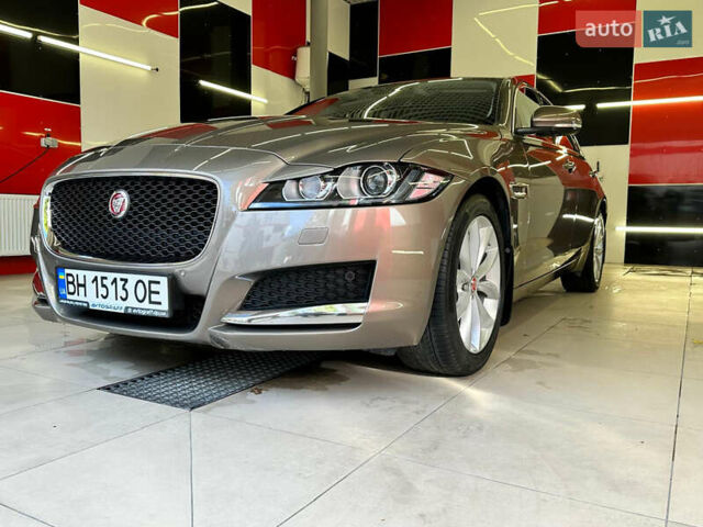 Ягуар ХФ 2016 в Одессе на Automoto.ua Коричневый Ягуар ХФ, объемом двигателя 2 л и пробегом 53 тыс. км за 17000 $, фото 7 на Automoto.ua