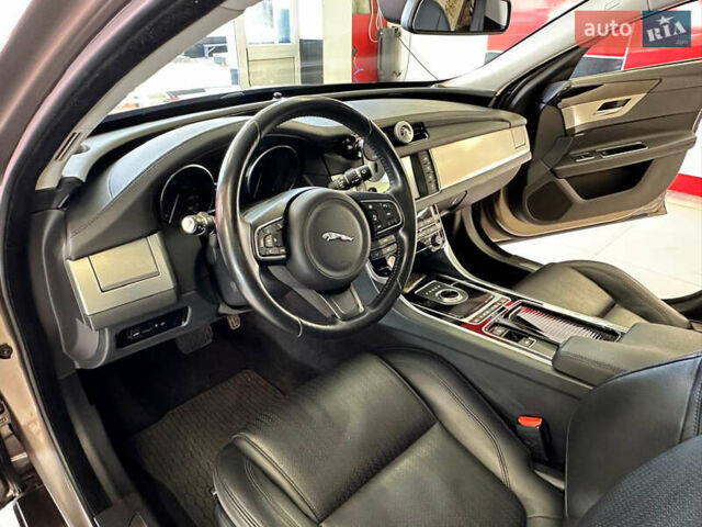 Ягуар ХФ 2016 в Одессе на Automoto.ua Коричневый Ягуар ХФ, объемом двигателя 2 л и пробегом 53 тыс. км за 17000 $, фото 22 на Automoto.ua