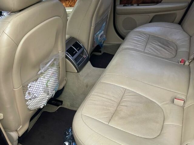 Червоний Ягуар ХФ, об'ємом двигуна 4.2 л та пробігом 3 тис. км за 9000 $, фото 6 на Automoto.ua