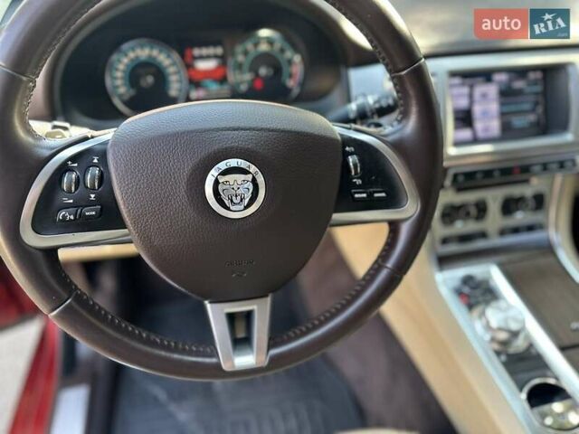 Ягуар ХФ 2012 у Одесі на Automoto.ua Червоний Ягуар ХФ, об'ємом двигуна 2.97 л та пробігом 54 тис. км за 11800 $, фото 15 на Automoto.ua