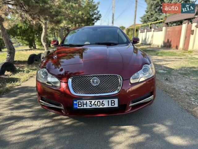Ягуар ХФ 2012 у Одесі на Automoto.ua Червоний Ягуар ХФ, об'ємом двигуна 2.97 л та пробігом 54 тис. км за 11800 $, фото 1 на Automoto.ua