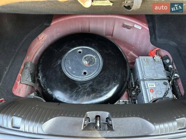 Ягуар ХФ 2012 у Одесі на Automoto.ua Червоний Ягуар ХФ, об'ємом двигуна 2.97 л та пробігом 54 тис. км за 11800 $, фото 24 на Automoto.ua