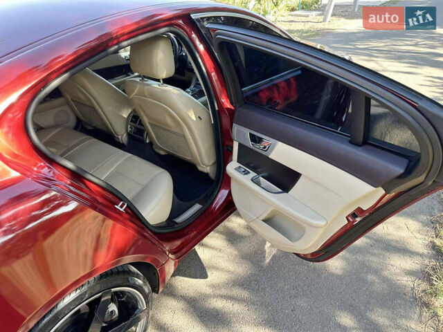 Ягуар ХФ 2012 у Одесі на Automoto.ua Червоний Ягуар ХФ, об'ємом двигуна 2.97 л та пробігом 54 тис. км за 11800 $, фото 21 на Automoto.ua