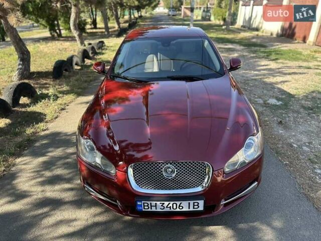 Ягуар ХФ 2012 у Одесі на Automoto.ua Червоний Ягуар ХФ, об'ємом двигуна 2.97 л та пробігом 54 тис. км за 11800 $, фото 2 на Automoto.ua