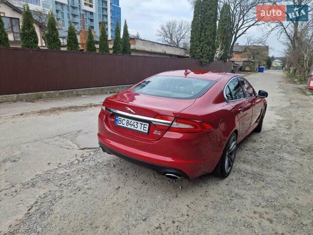 Червоний Ягуар ХФ, об'ємом двигуна 3 л та пробігом 157 тис. км за 18500 $, фото 2 на Automoto.ua