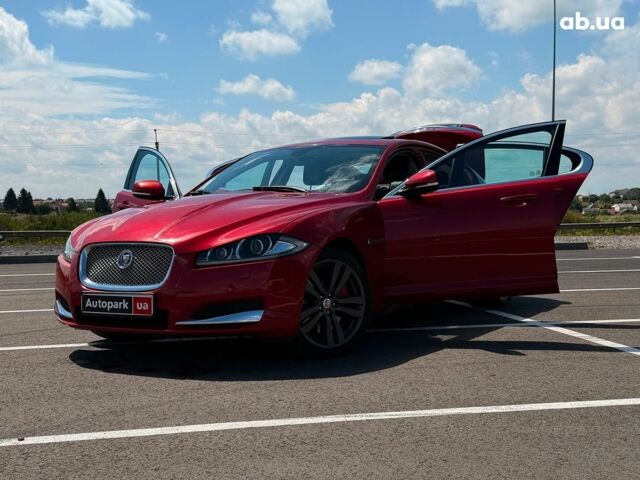 Красный Ягуар ХФ, объемом двигателя 3 л и пробегом 160 тыс. км за 16590 $, фото 22 на Automoto.ua