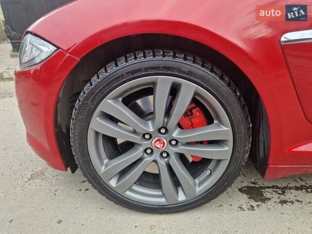 Червоний Ягуар ХФ, об'ємом двигуна 3 л та пробігом 157 тис. км за 18500 $, фото 15 на Automoto.ua