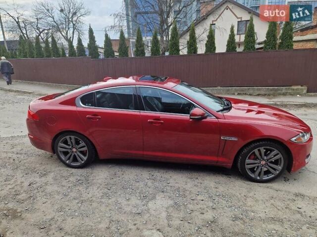 Червоний Ягуар ХФ, об'ємом двигуна 3 л та пробігом 157 тис. км за 18500 $, фото 1 на Automoto.ua