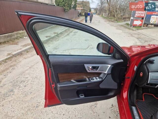 Червоний Ягуар ХФ, об'ємом двигуна 3 л та пробігом 157 тис. км за 18500 $, фото 11 на Automoto.ua