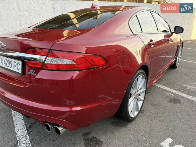 Красный Ягуар ХФ, объемом двигателя 2.97 л и пробегом 112 тыс. км за 15500 $, фото 4 на Automoto.ua