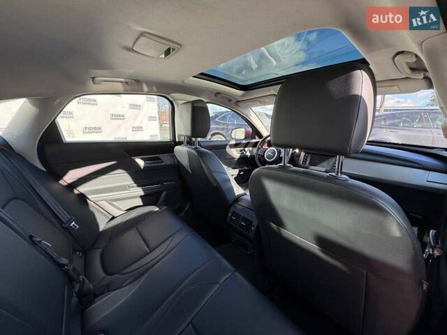 Червоний Ягуар ХФ, об'ємом двигуна 2 л та пробігом 214 тис. км за 10800 $, фото 19 на Automoto.ua