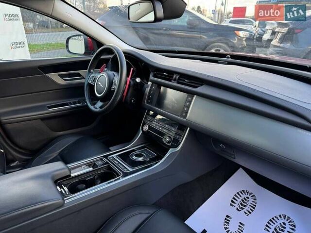 Червоний Ягуар ХФ, об'ємом двигуна 2 л та пробігом 214 тис. км за 10800 $, фото 12 на Automoto.ua