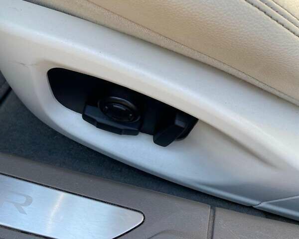 Ягуар ХФ 2018 в Киеве на Automoto.ua Красный Ягуар ХФ, объемом двигателя 2 л и пробегом 97 тыс. км за 25800 $, фото 27 на Automoto.ua