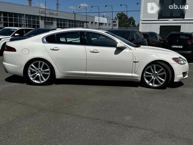 Ягуар ХФ, об'ємом двигуна 3 л та пробігом 290 тис. км за 9990 $, фото 4 на Automoto.ua