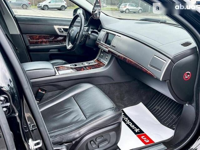 Ягуар ХФ, об'ємом двигуна 3 л та пробігом 298 тис. км за 13190 $, фото 13 на Automoto.ua