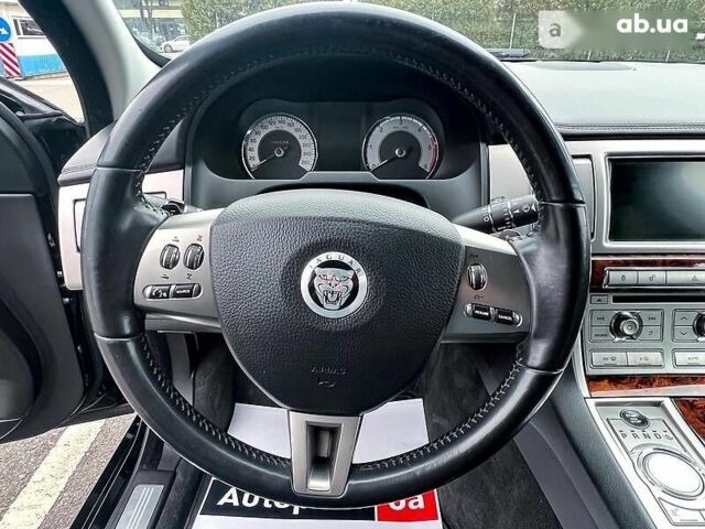 Ягуар ХФ, об'ємом двигуна 3 л та пробігом 298 тис. км за 13190 $, фото 18 на Automoto.ua