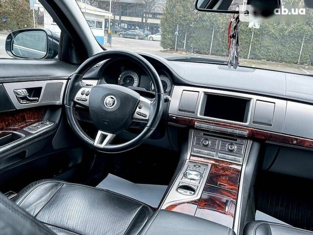 Ягуар ХФ, об'ємом двигуна 3 л та пробігом 298 тис. км за 13190 $, фото 15 на Automoto.ua