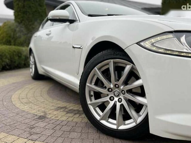Ягуар ХФ, об'ємом двигуна 2 л та пробігом 110 тис. км за 13500 $, фото 10 на Automoto.ua