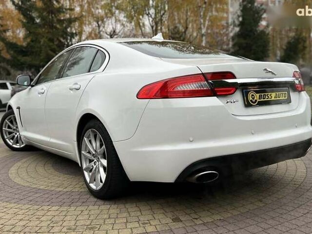Ягуар ХФ, об'ємом двигуна 2 л та пробігом 110 тис. км за 13500 $, фото 9 на Automoto.ua