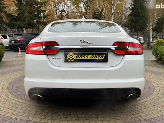 Ягуар ХФ, об'ємом двигуна 2 л та пробігом 110 тис. км за 13500 $, фото 5 на Automoto.ua