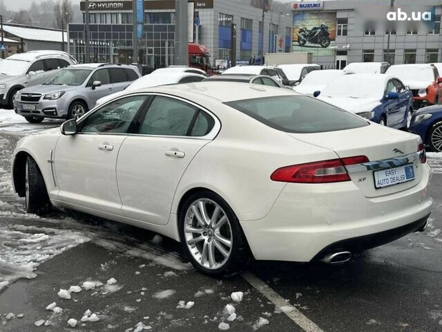 Ягуар ХФ, об'ємом двигуна 3 л та пробігом 293 тис. км за 8590 $, фото 4 на Automoto.ua