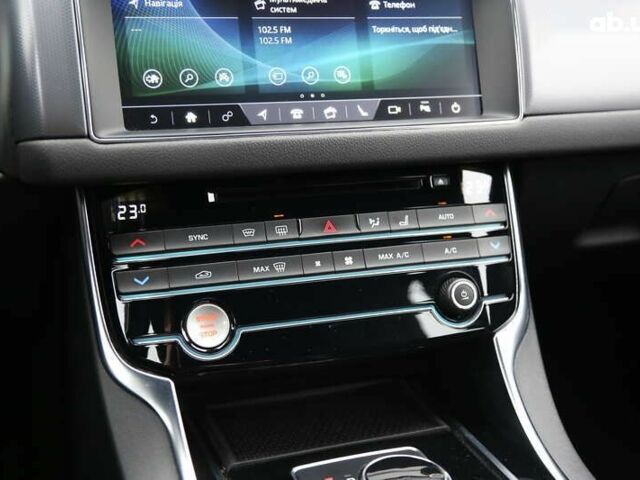 Ягуар ХФ, объемом двигателя 2 л и пробегом 116 тыс. км за 25900 $, фото 26 на Automoto.ua
