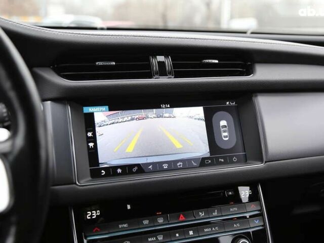 Ягуар ХФ, объемом двигателя 2 л и пробегом 116 тыс. км за 25900 $, фото 23 на Automoto.ua