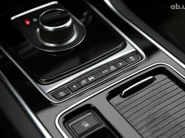 Ягуар ХФ, объемом двигателя 2 л и пробегом 116 тыс. км за 25900 $, фото 28 на Automoto.ua