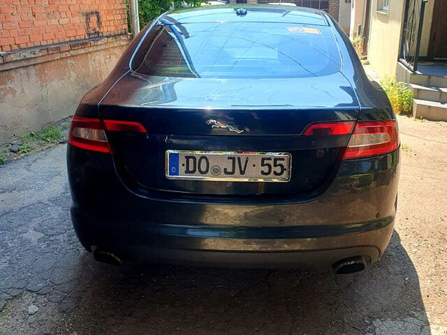Ягуар ХФ, объемом двигателя 2.7 л и пробегом 250 тыс. км за 4000 $, фото 2 на Automoto.ua