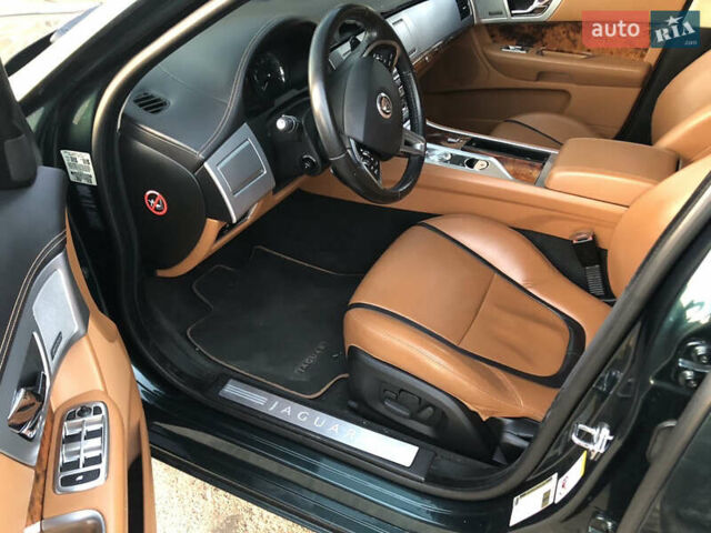 Ягуар ХФ, об'ємом двигуна 3 л та пробігом 114 тис. км за 8150 $, фото 5 на Automoto.ua