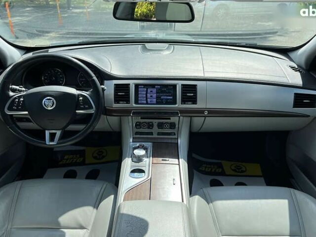 Ягуар ХФ, объемом двигателя 2 л и пробегом 220 тыс. км за 12300 $, фото 13 на Automoto.ua