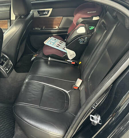Ягуар ХФ, объемом двигателя 2 л и пробегом 187 тыс. км за 14500 $, фото 18 на Automoto.ua