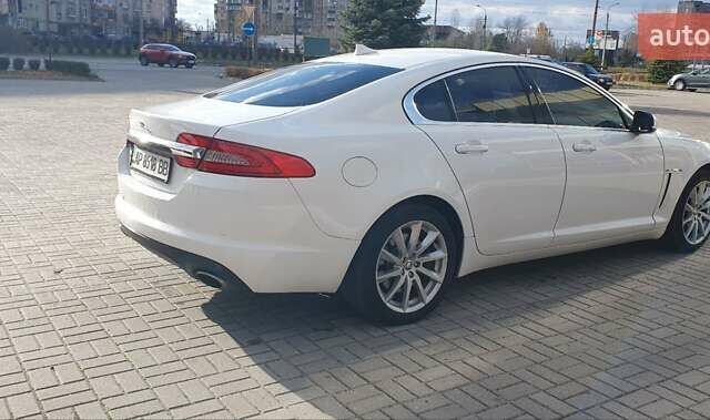 Ягуар ХФ, объемом двигателя 2 л и пробегом 193 тыс. км за 13500 $, фото 2 на Automoto.ua