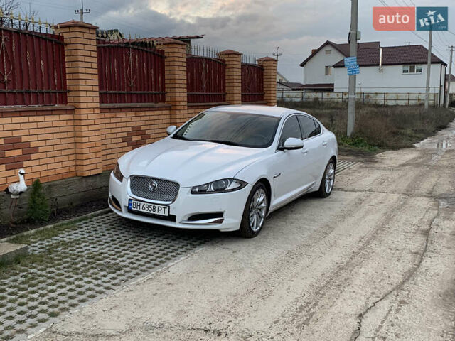 Ягуар ХФ, объемом двигателя 2 л и пробегом 120 тыс. км за 12700 $, фото 1 на Automoto.ua