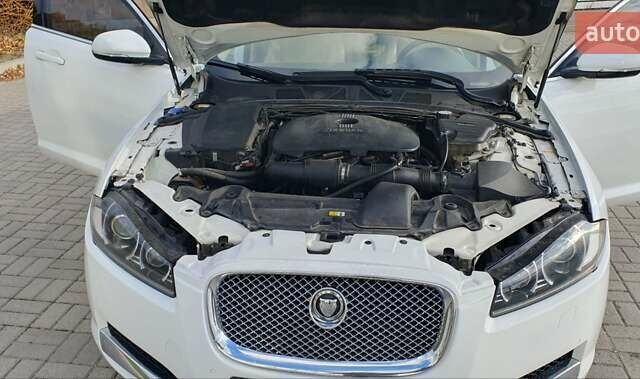 Ягуар ХФ, объемом двигателя 2 л и пробегом 193 тыс. км за 13500 $, фото 15 на Automoto.ua
