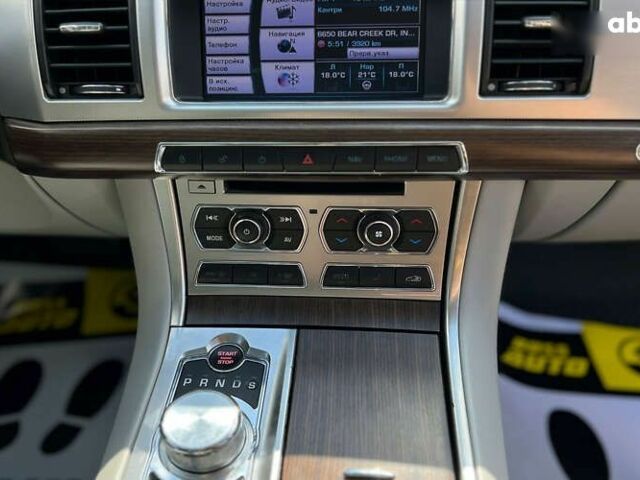 Ягуар ХФ, объемом двигателя 2 л и пробегом 220 тыс. км за 12300 $, фото 10 на Automoto.ua