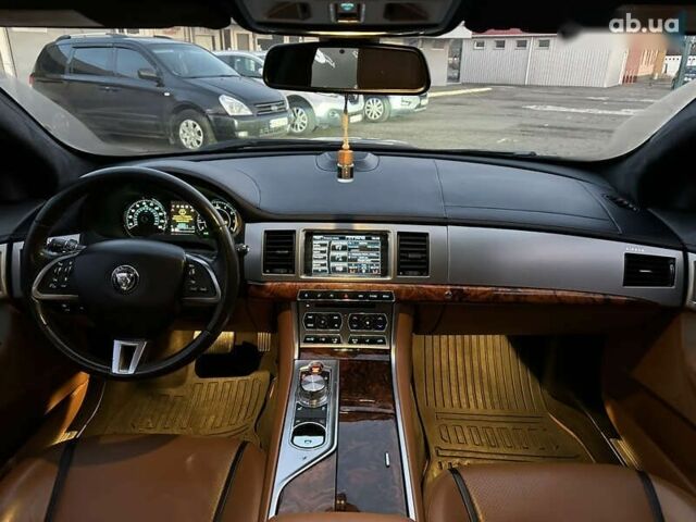 Ягуар ХФ, об'ємом двигуна 3 л та пробігом 144 тис. км за 12500 $, фото 15 на Automoto.ua