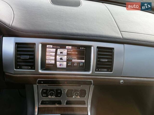 Ягуар ХФ, объемом двигателя 2 л и пробегом 110 тыс. км за 8900 $, фото 17 на Automoto.ua