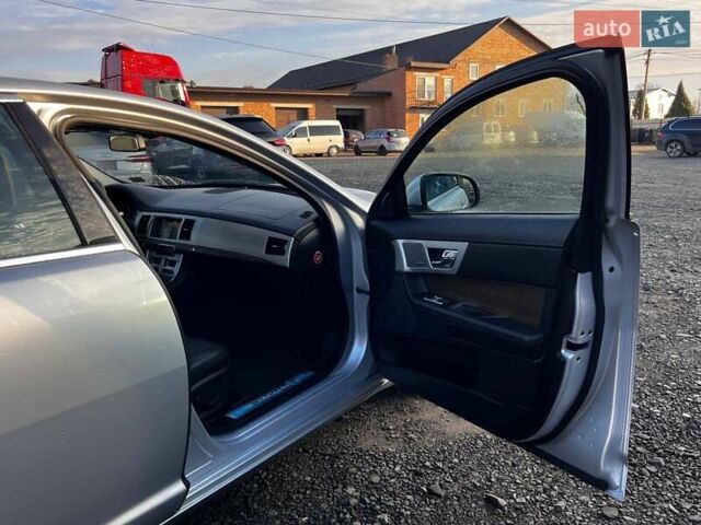 Ягуар ХФ, объемом двигателя 2 л и пробегом 110 тыс. км за 8900 $, фото 24 на Automoto.ua