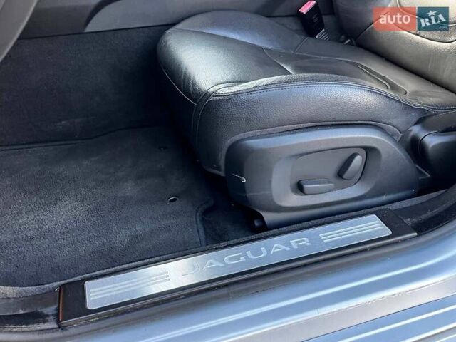 Ягуар ХФ, объемом двигателя 2 л и пробегом 110 тыс. км за 8900 $, фото 15 на Automoto.ua