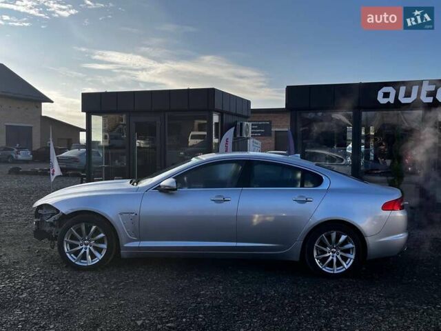 Ягуар ХФ, объемом двигателя 2 л и пробегом 110 тыс. км за 8900 $, фото 2 на Automoto.ua