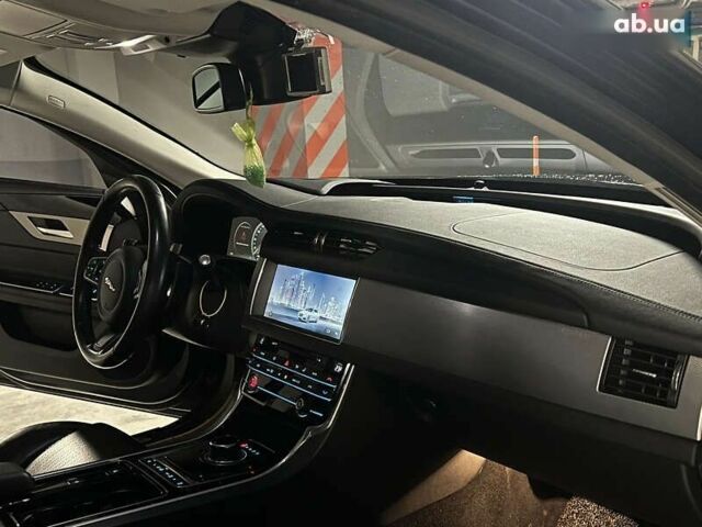 Ягуар ХФ, объемом двигателя 2 л и пробегом 167 тыс. км за 16490 $, фото 18 на Automoto.ua